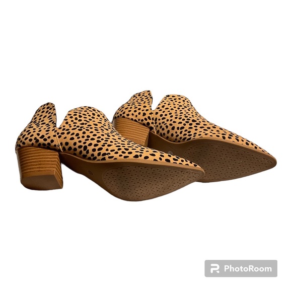 Lulu's Marca Tan and Black Cheetah Print Ankle Booties pointed toe size 6.5 - Picture 5 of 9